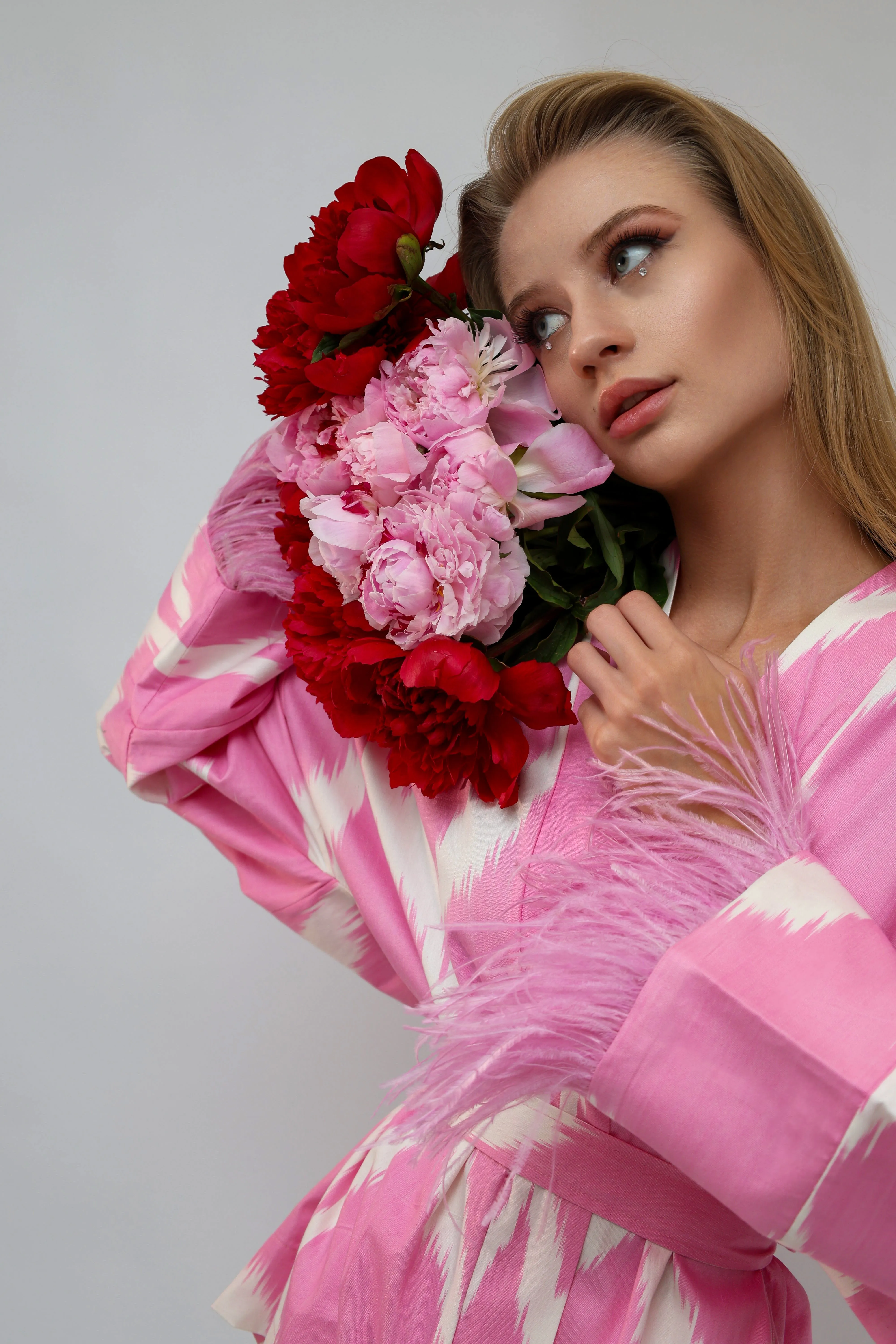 100% Cotton Pink Mini Kimono With Feathers