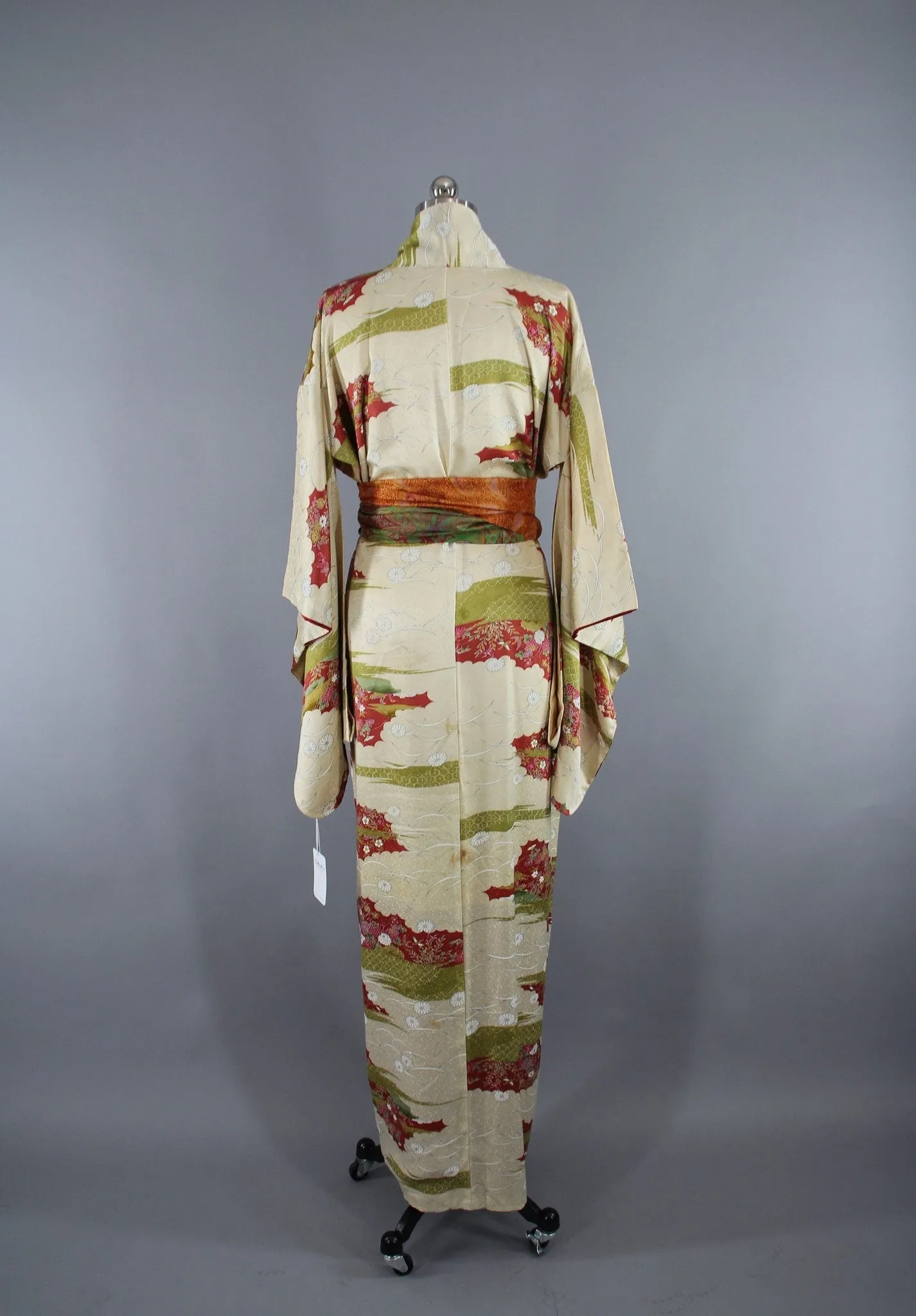 1950s Vintage Silk Kimono Robe Furisode with Ivory Floral Print