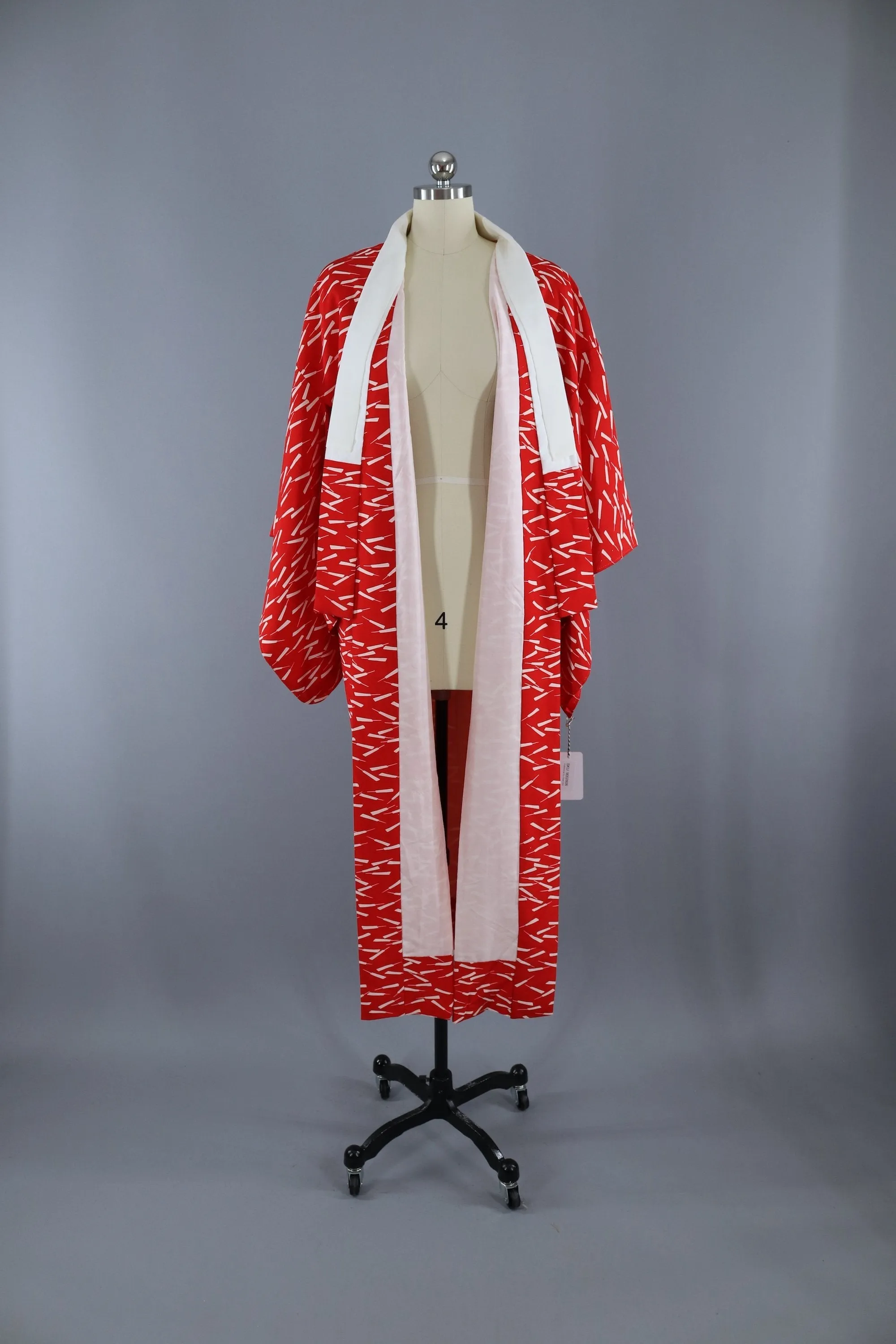 1950s Vintage Silk Kimono Robe / Red & White Novelty Print