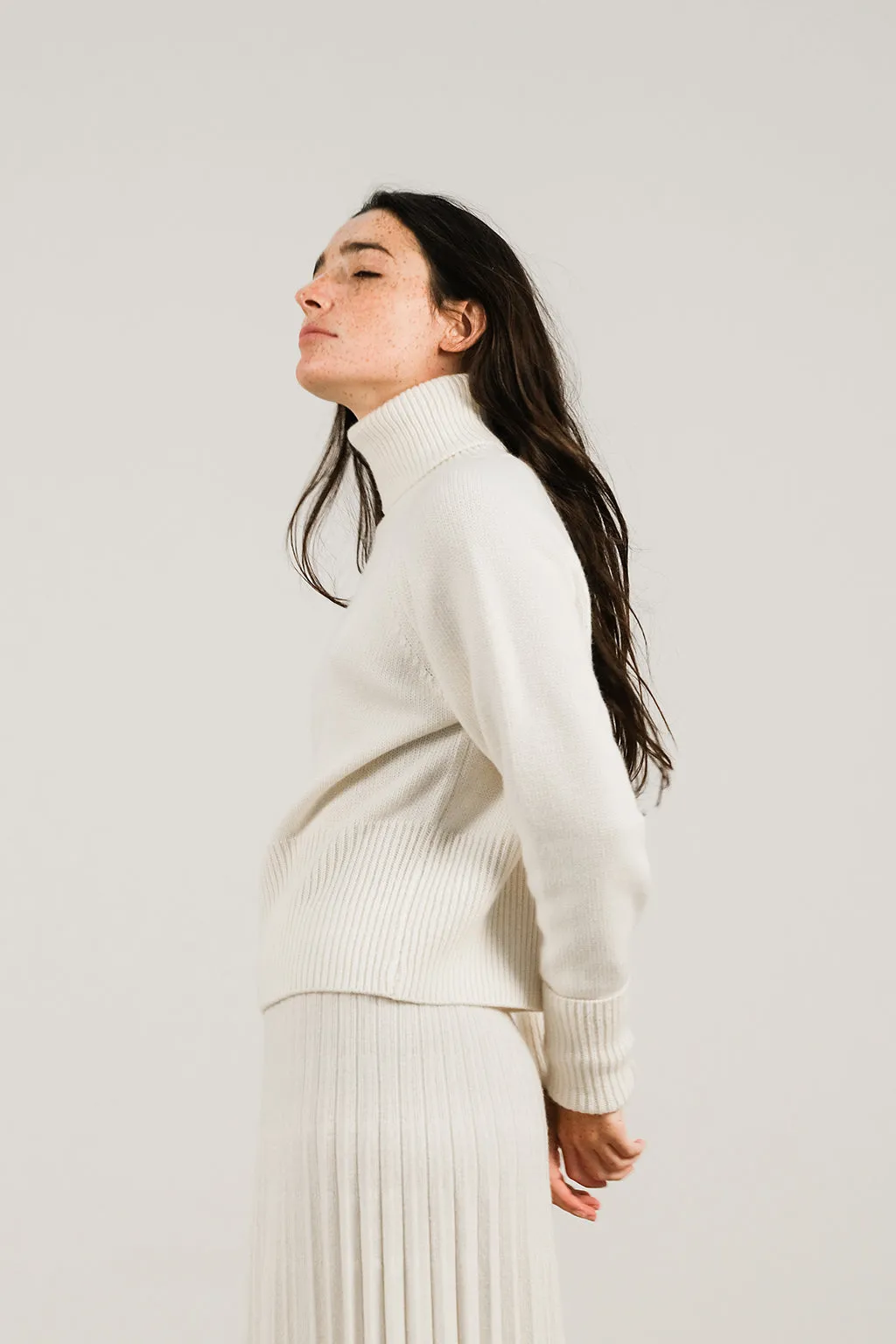 CASHMERE MIX ROLL-UP CUFF TURTLENECK SWEATER