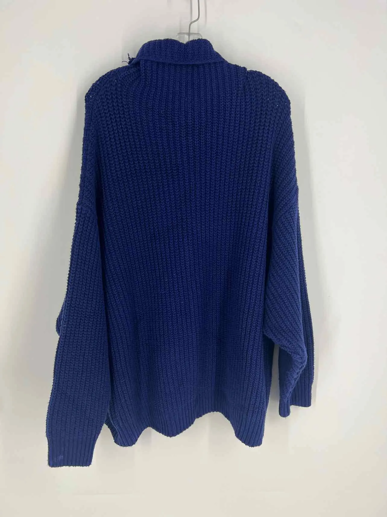 Free People Size M Navy Turtleneck Knit Sweaters Sweater