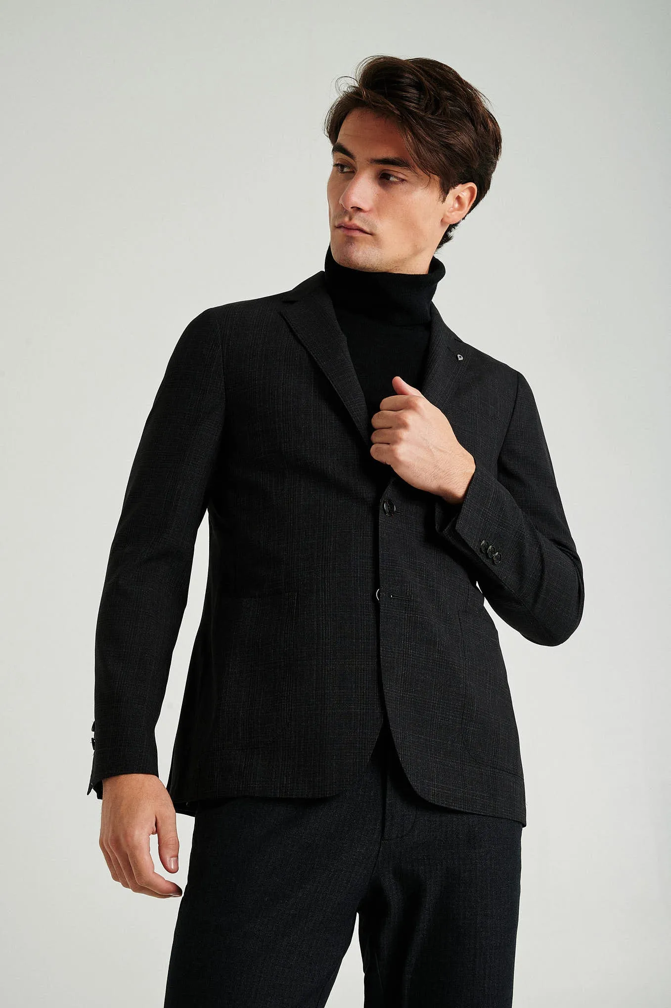 K-moving slim fit small checks blazer