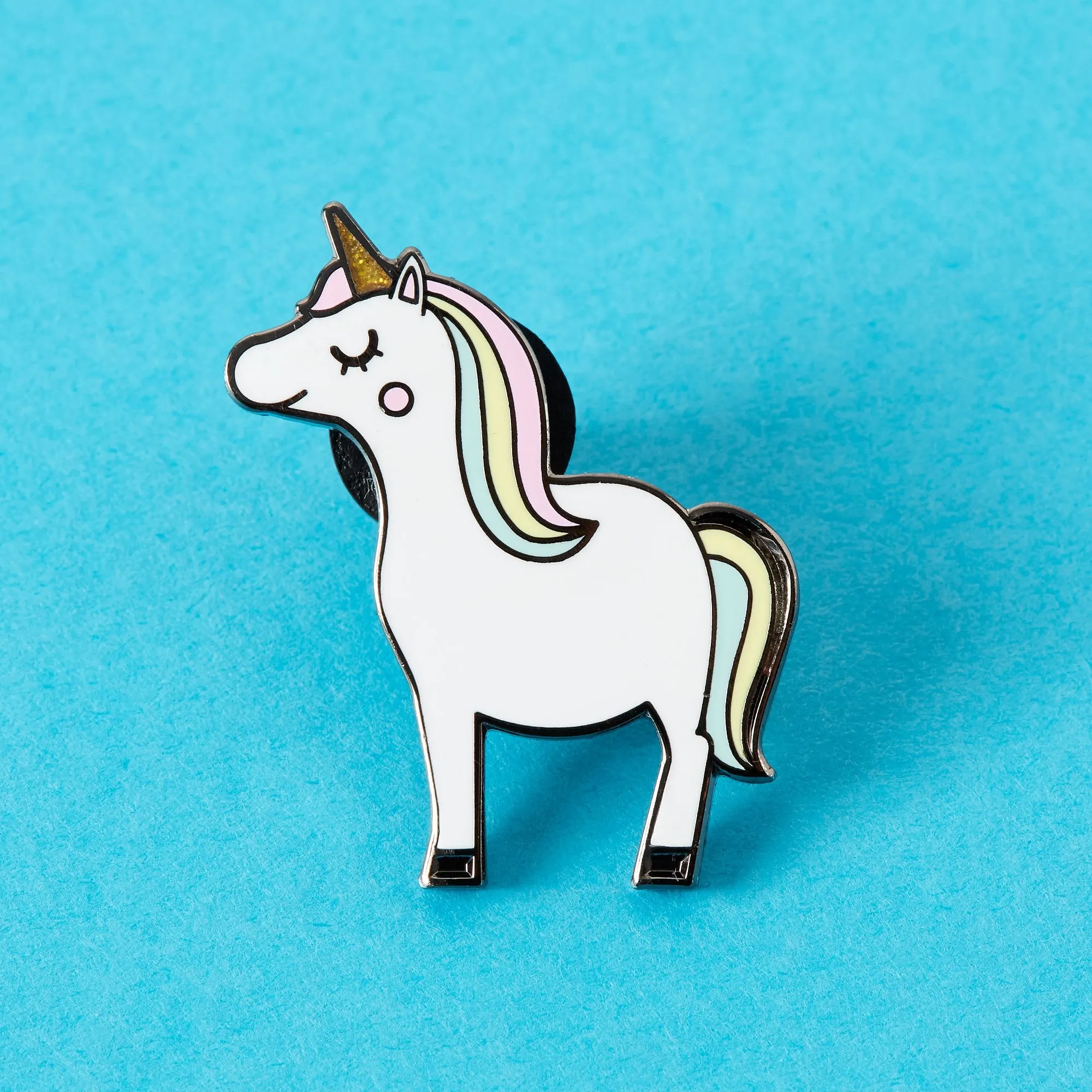 Kawaii unicorn pin