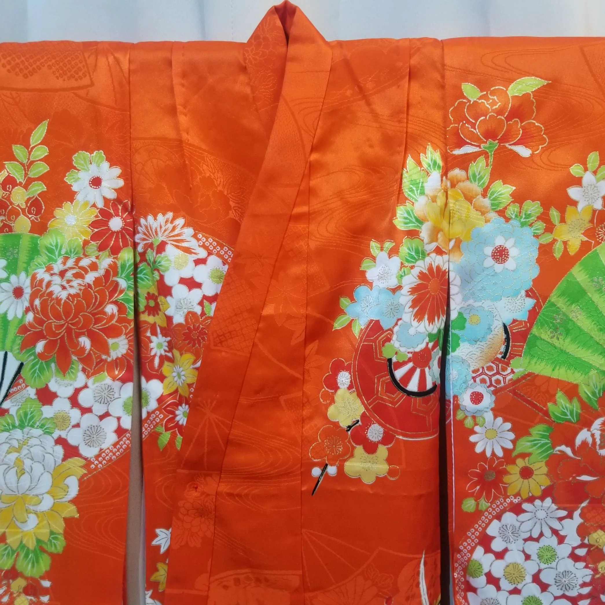 "Floral Sweep" Vintage Girl's Kimono