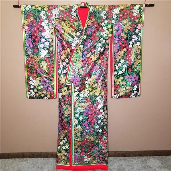 "Sparkling Stunner" Wedding Kimono (Uchikake)