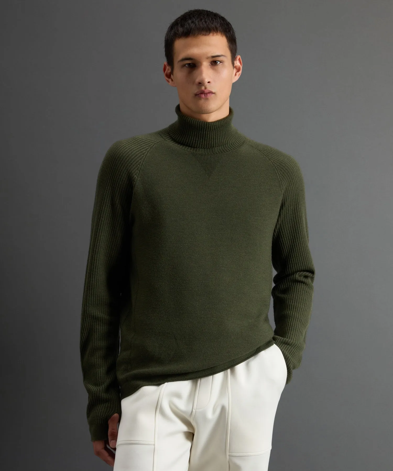 Todd Snyder X Woolrich Technical Merino Turtleneck in Olive