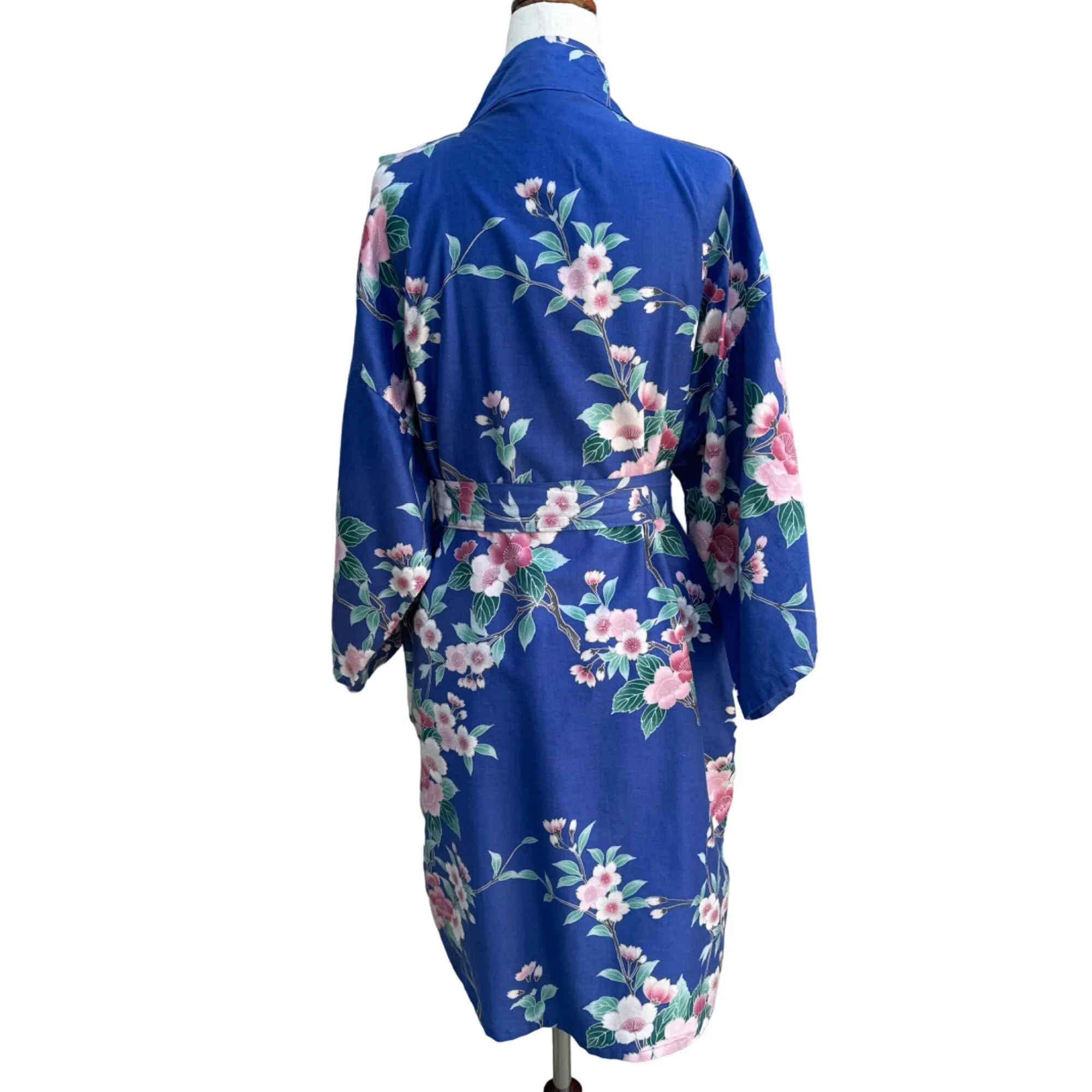 Vintage Women's Floral 3/4 Sleeves Belted Lightweight Mid Length Kimono Robe - L